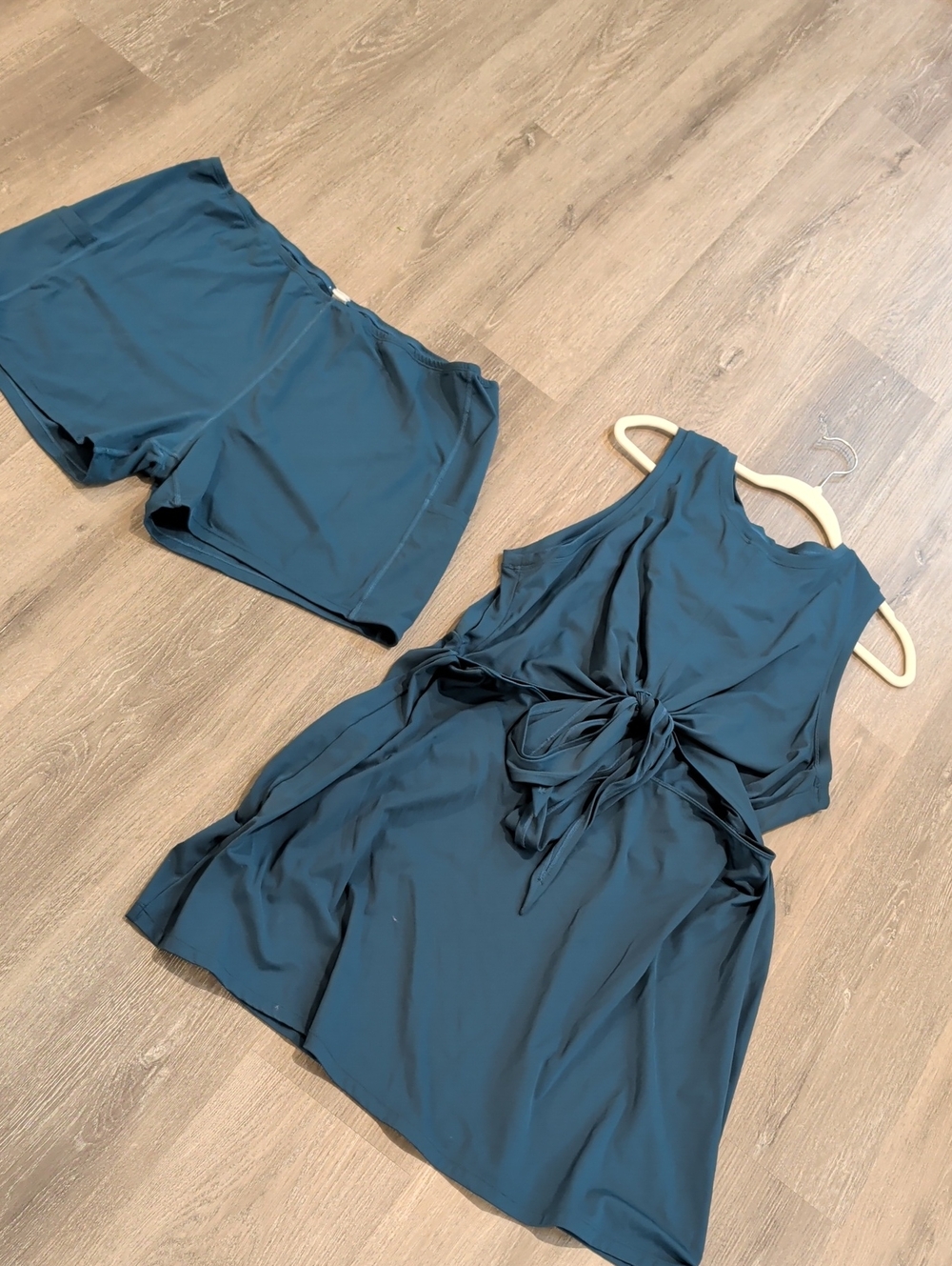 Halara 3x Sleeveless Teal Tie-Back Dress with Matching Shorts